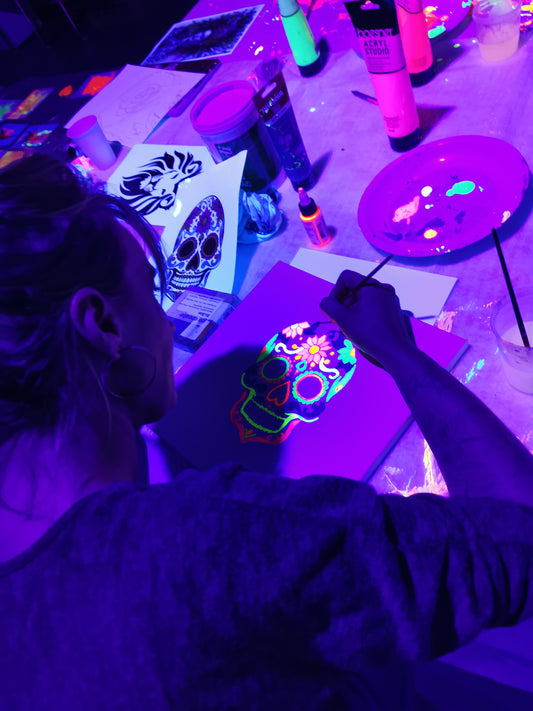 Neon Art Party | 18. Okt. 24 | 19-21 - Pipari Art 